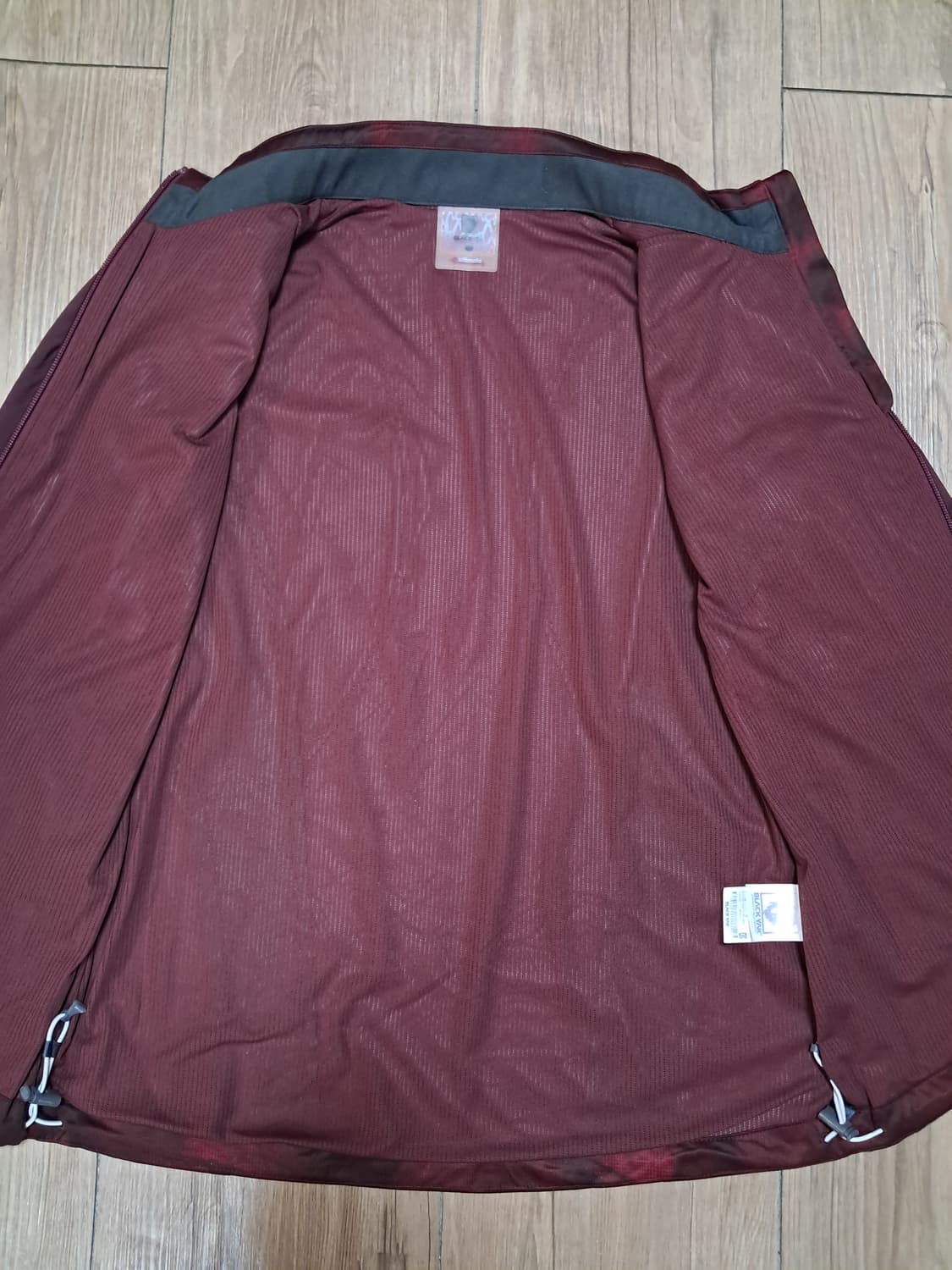 블랙야크 여성 우븐 자켓 90 상품이미지7