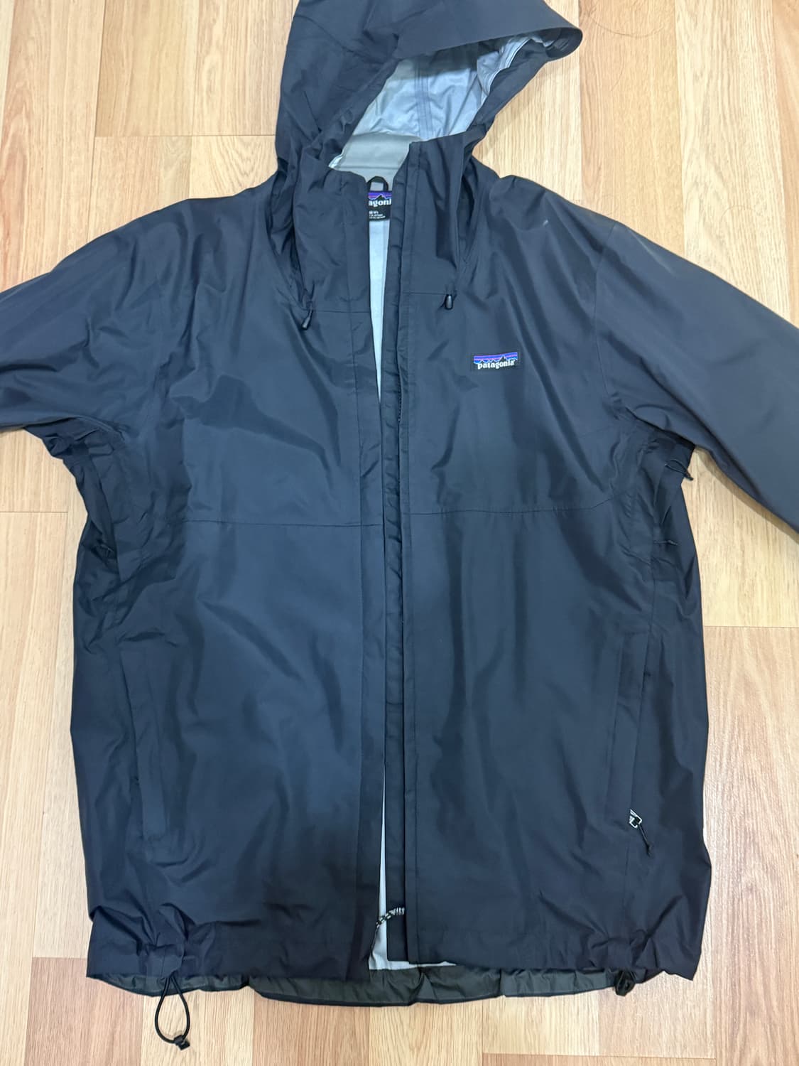 파타고니아 토렌쉘 3L 블랙 M 상품이미지1