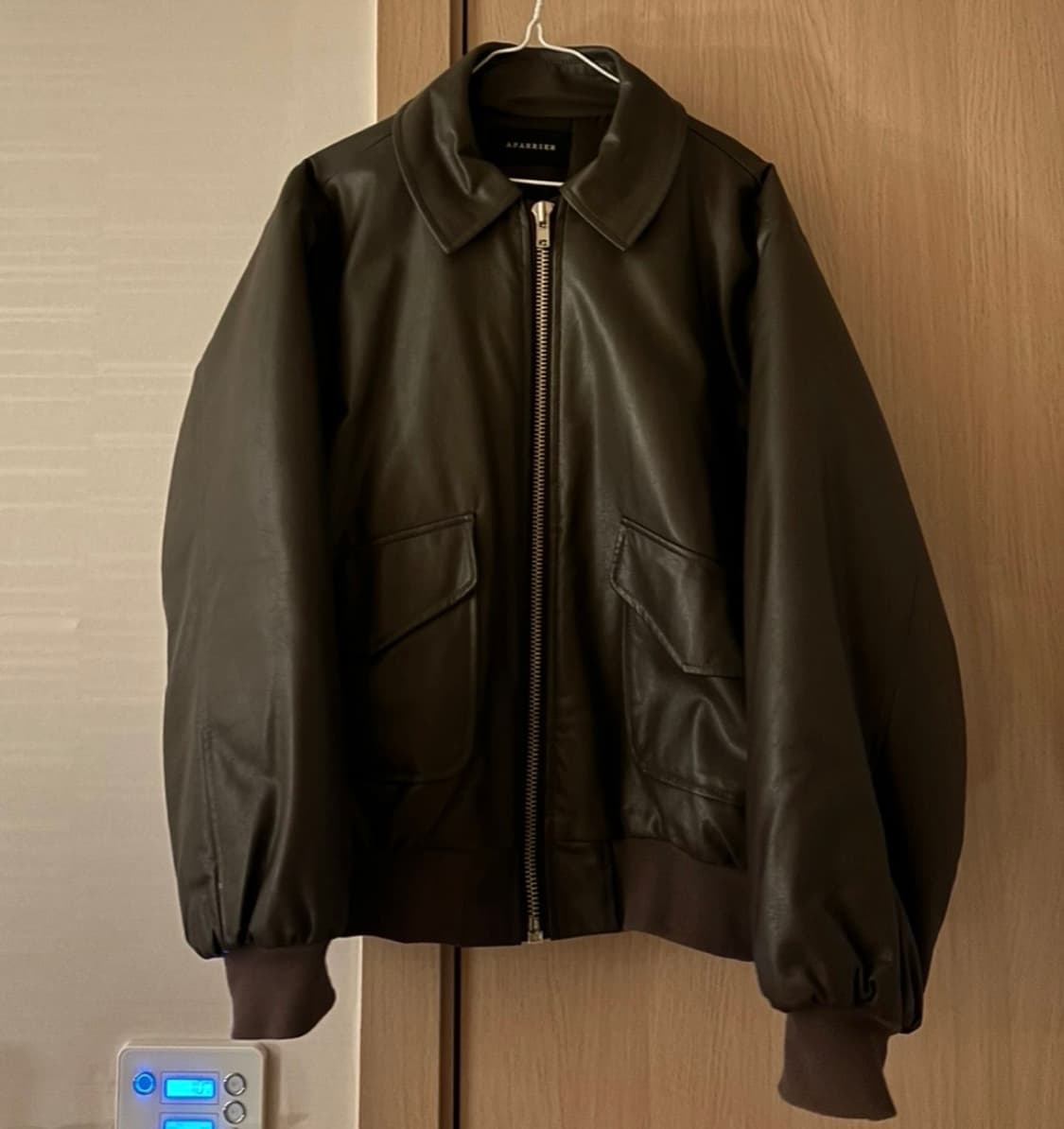브라운 레더 패딩 자켓 상품이미지1
