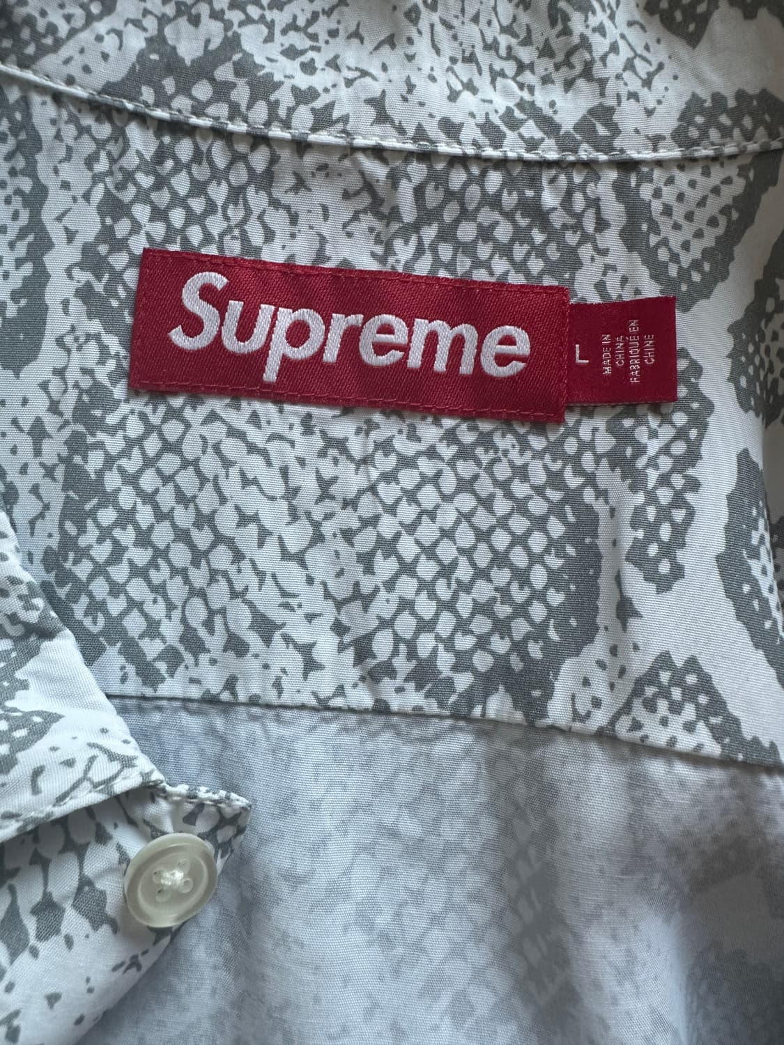 슈프림 24ss 뱀피 반팔 셔츠 L 상품이미지3