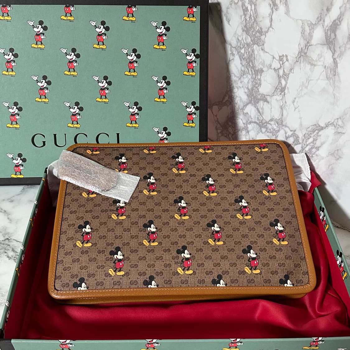 (새상품) 구찌 미키마우스 클러치  상품이미지2