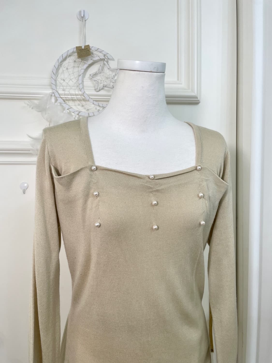 beige pearl point square neck knit top 상품이미지6