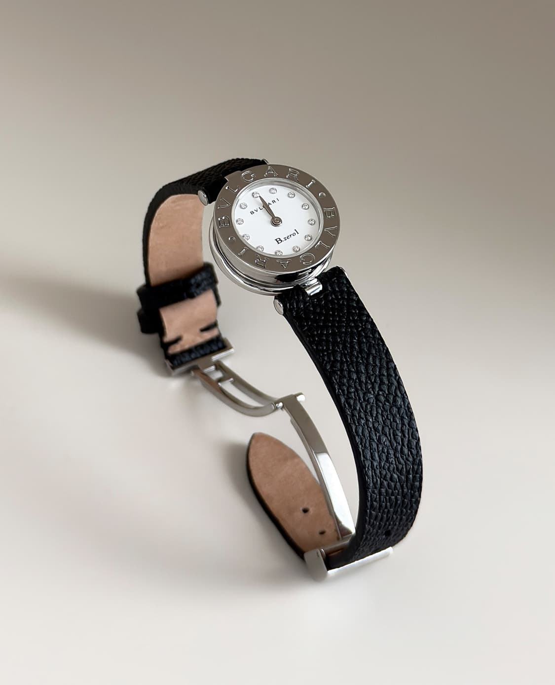 불가리 비제로원 다이아 화이트 다이얼 시계 상품이미지6