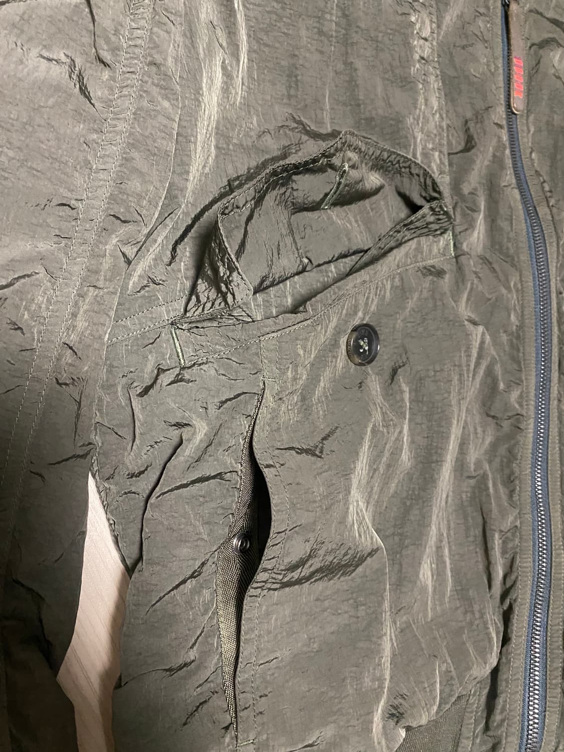 바라쿠타 나일론 후드 붐버자켓 상품이미지4