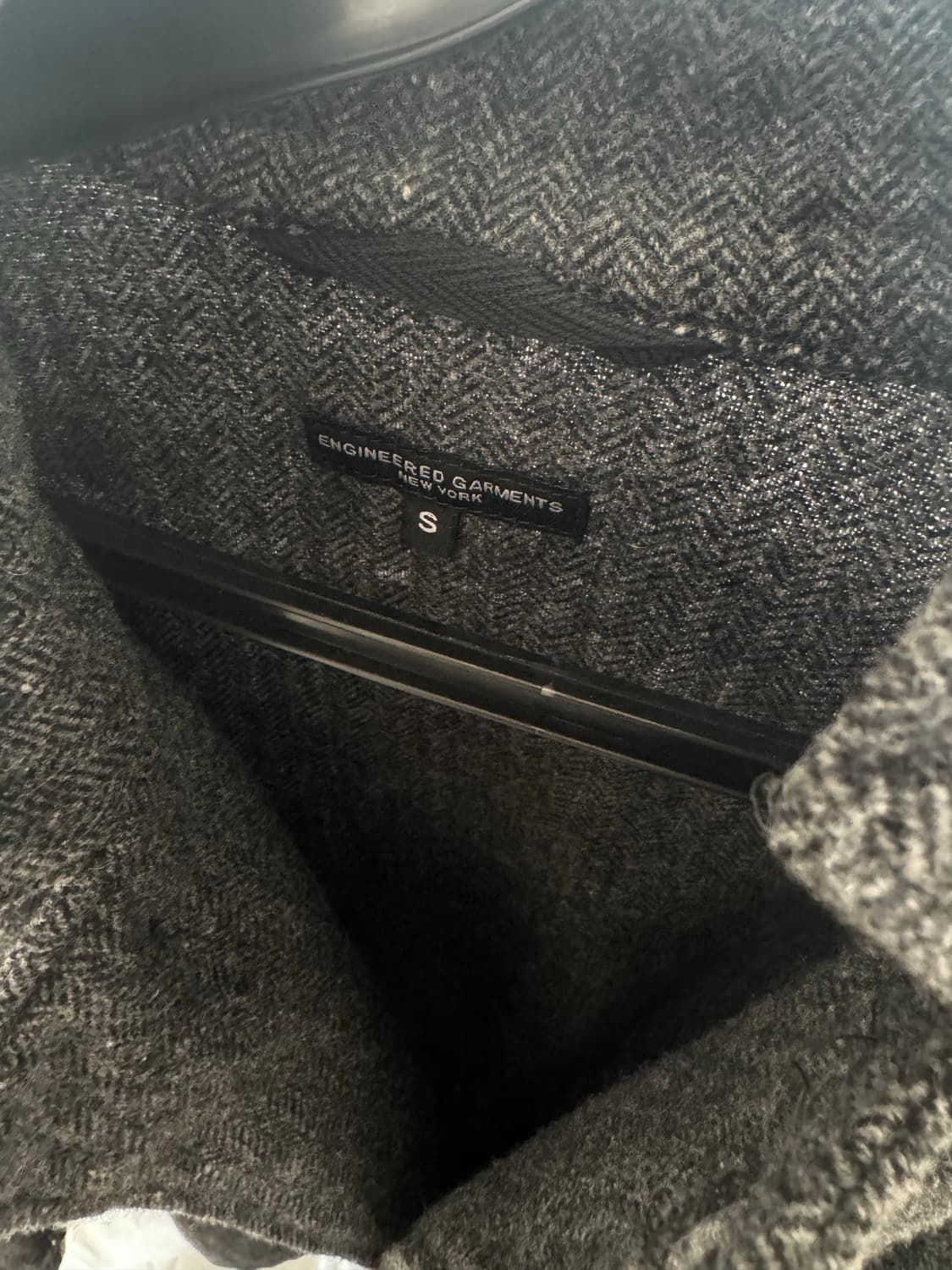 엔지니어드 가먼츠 헤링본 포켓 디테일 코트 상품이미지4