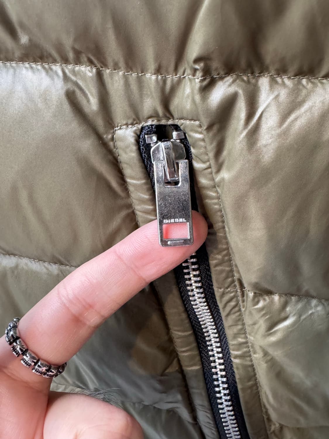 Diesel 디젤 카키 다운 푸퍼 자켓  상품이미지6