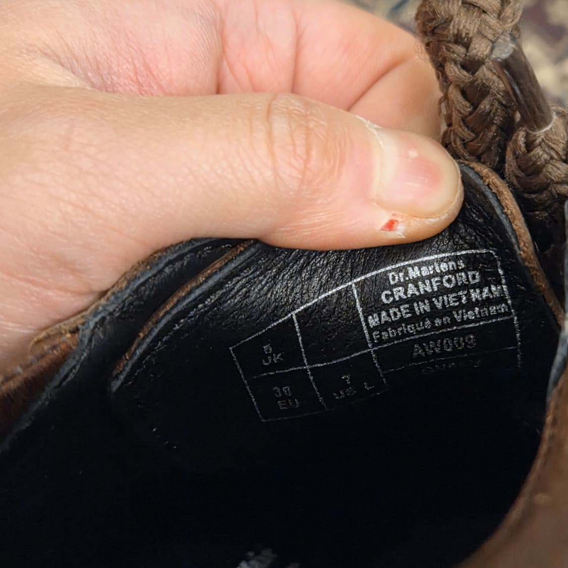 닥터마틴 크랜포드 풀박스 크레이지홀스 브라운 uk5 240-245 상품이미지7