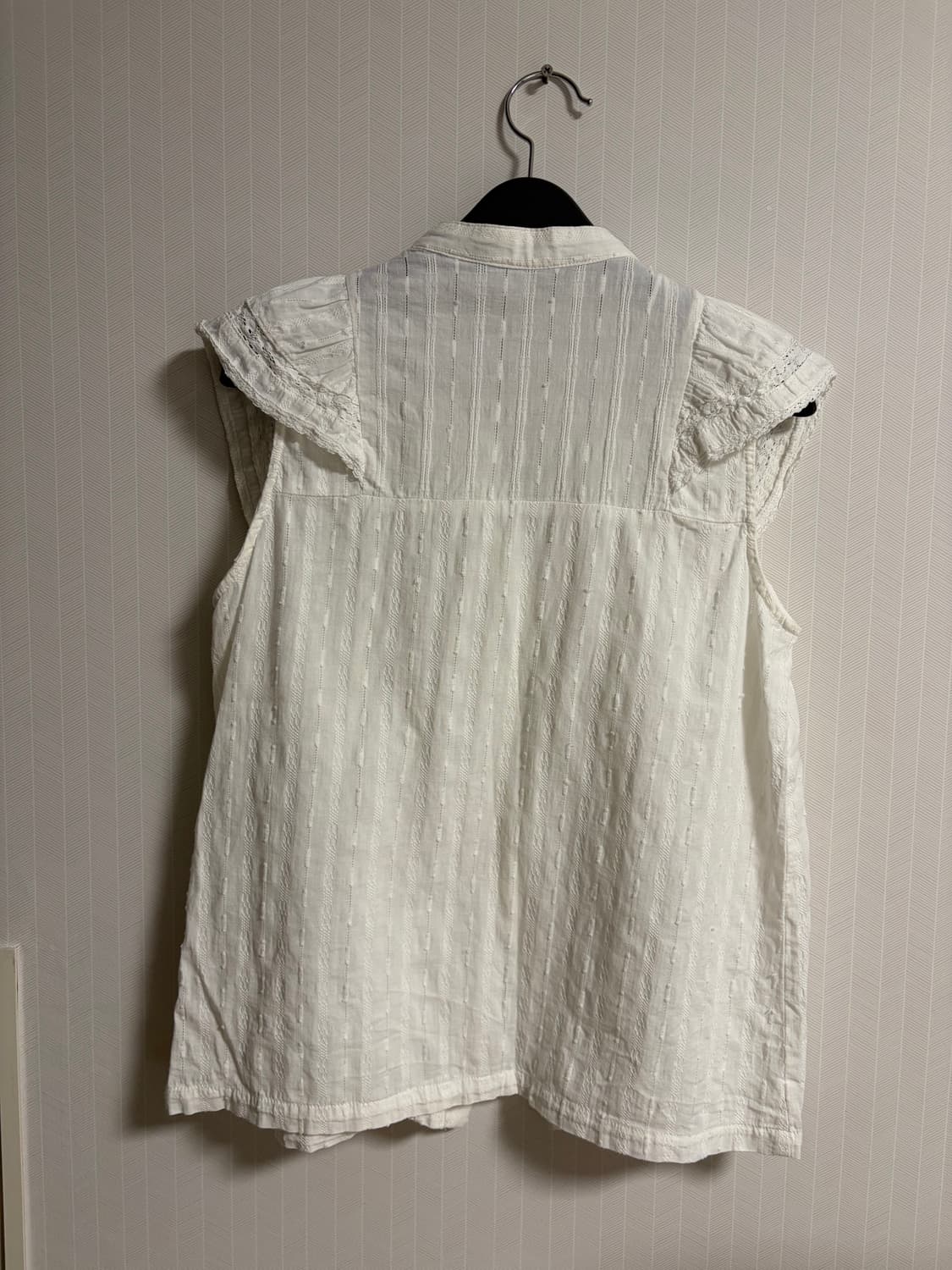 ZARA 화이트 프릴 블라우스 XS 상품이미지2