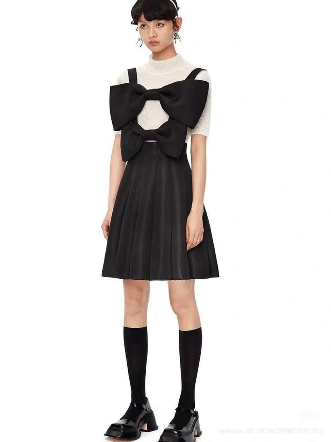 슈슈통 리본 플리츠 원피스 상품이미지1
