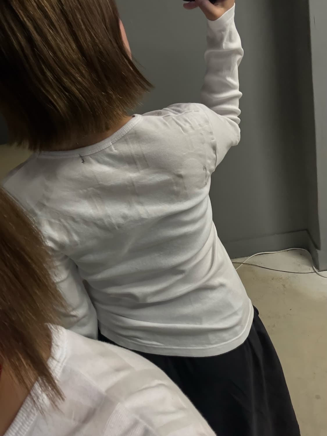 y2k lettering detail v-neck long sleeve 상품이미지4