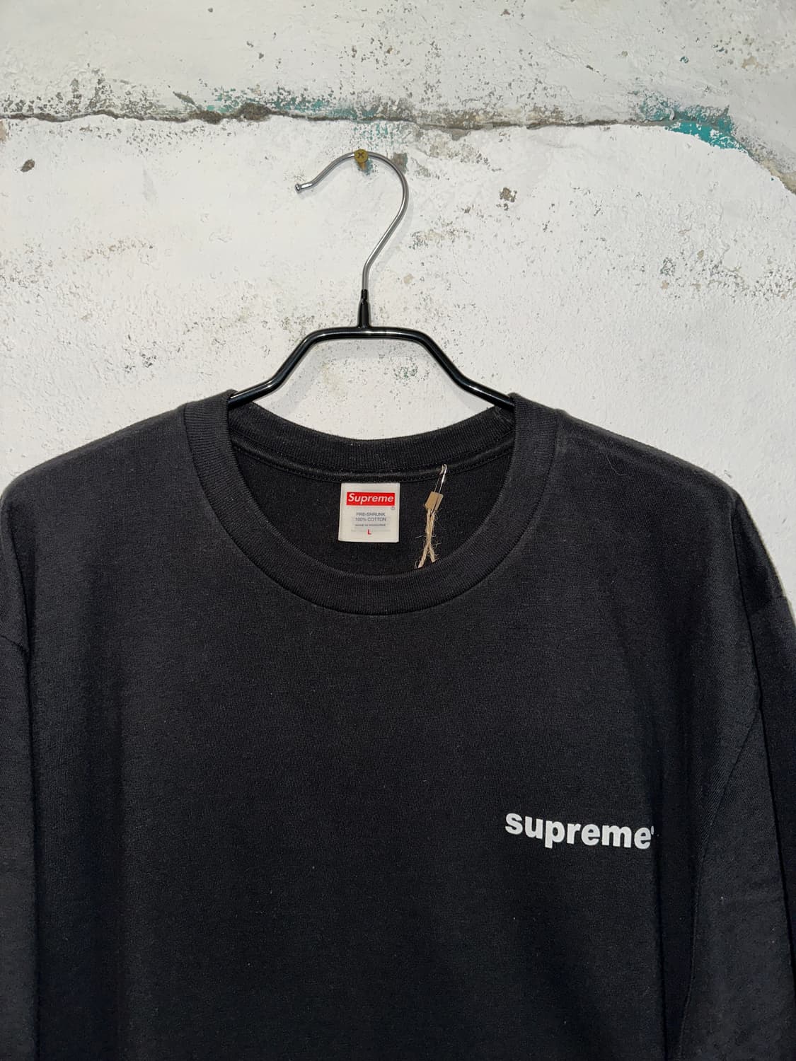 슈프림 퍽 머니 티셔츠 블랙 - 24FW 상품이미지4