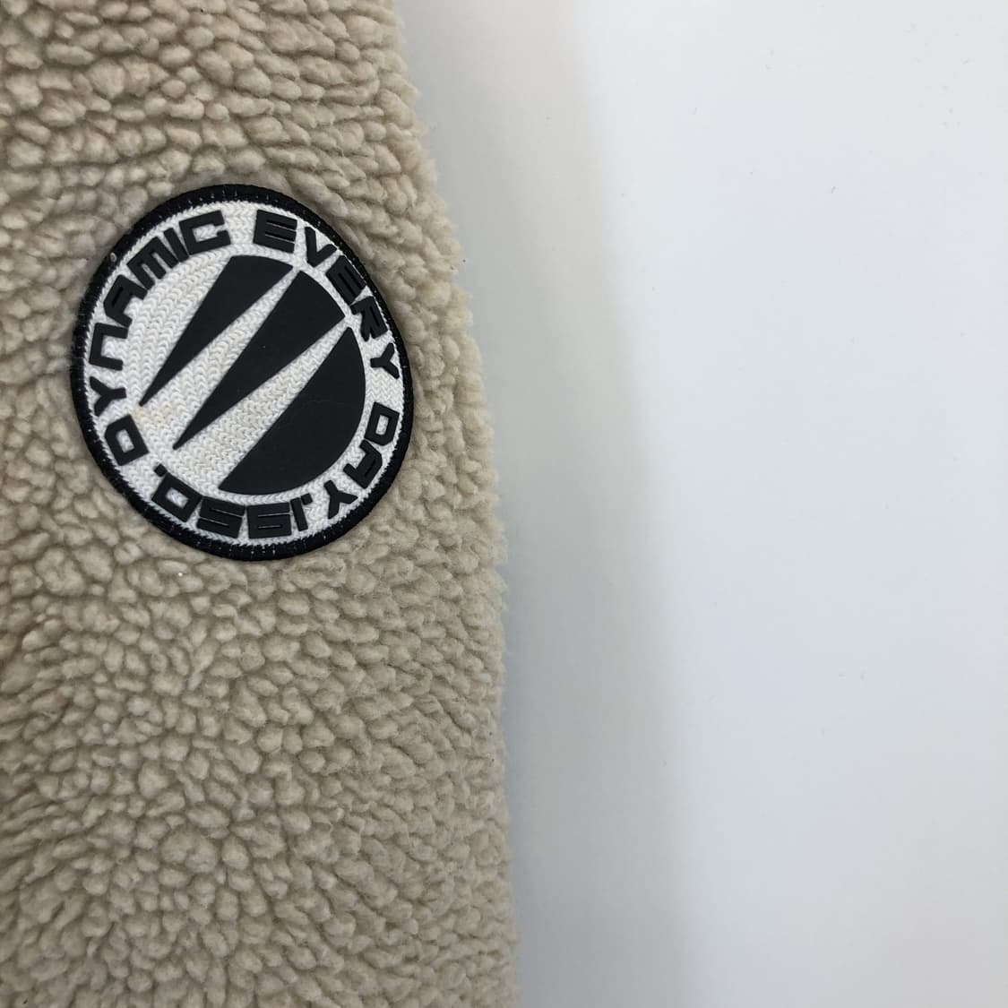 다이나핏 패치로고 양털 플리스점퍼 M 상품이미지3