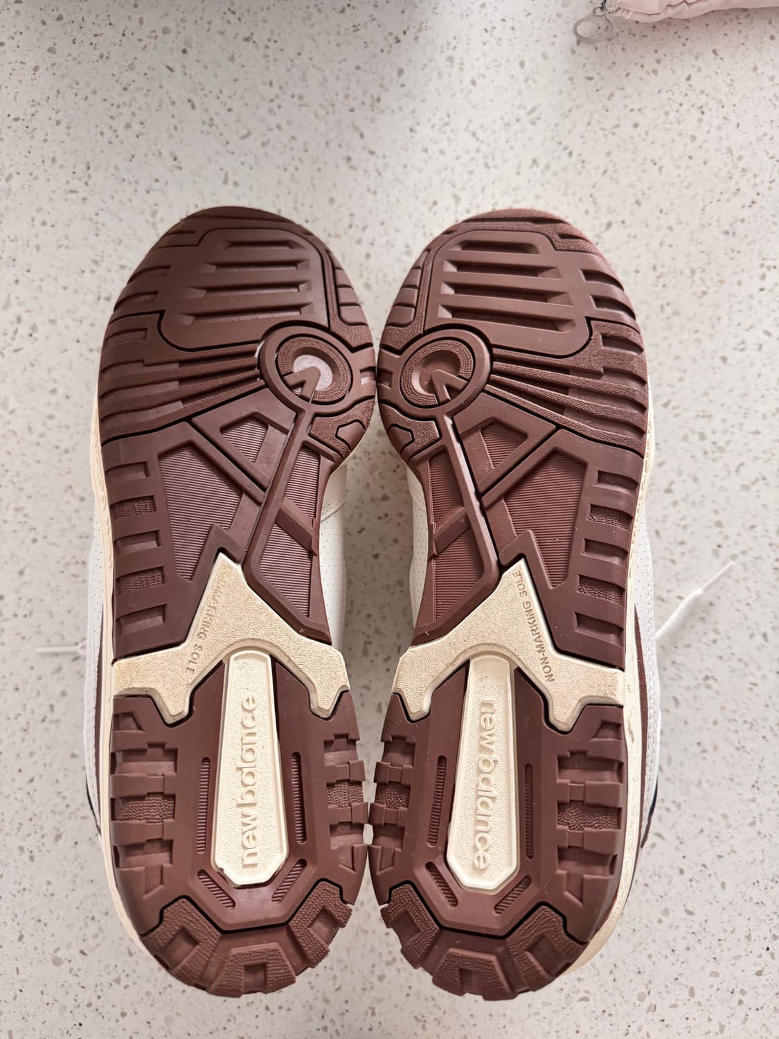 에임레온도로 뉴발란스 550 브라운 285 상품이미지6