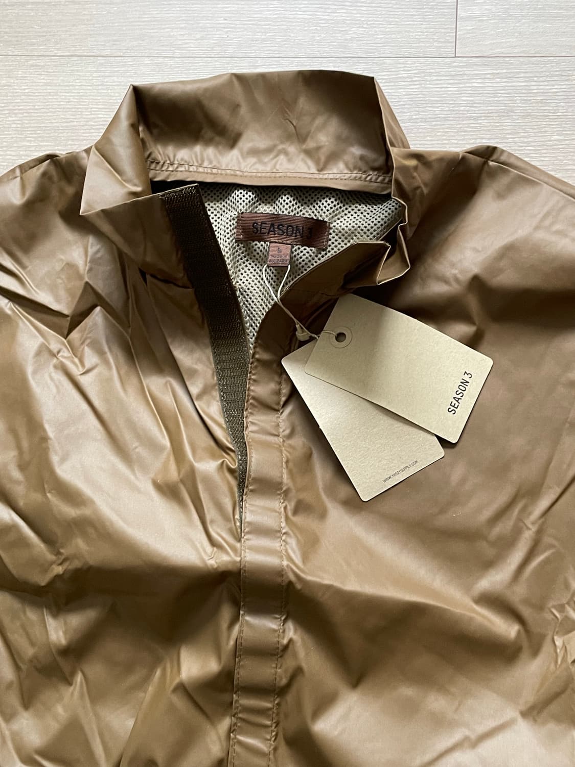 이지 시즌3 윈드브레이커 yeezy season3 상품이미지5