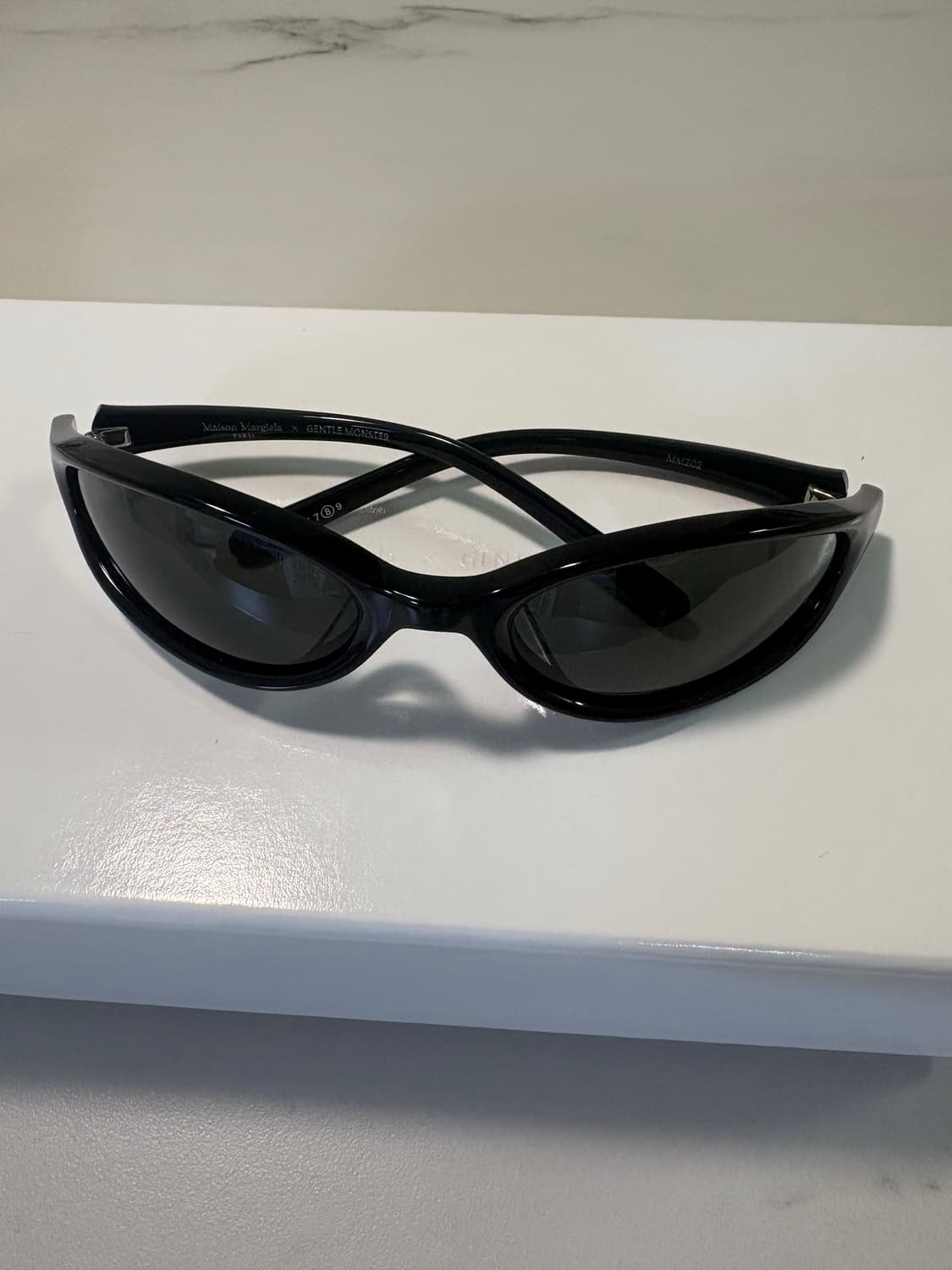 젠틀몬스터 x 마르지엘라 mm202 블랙 그레이  상품이미지3