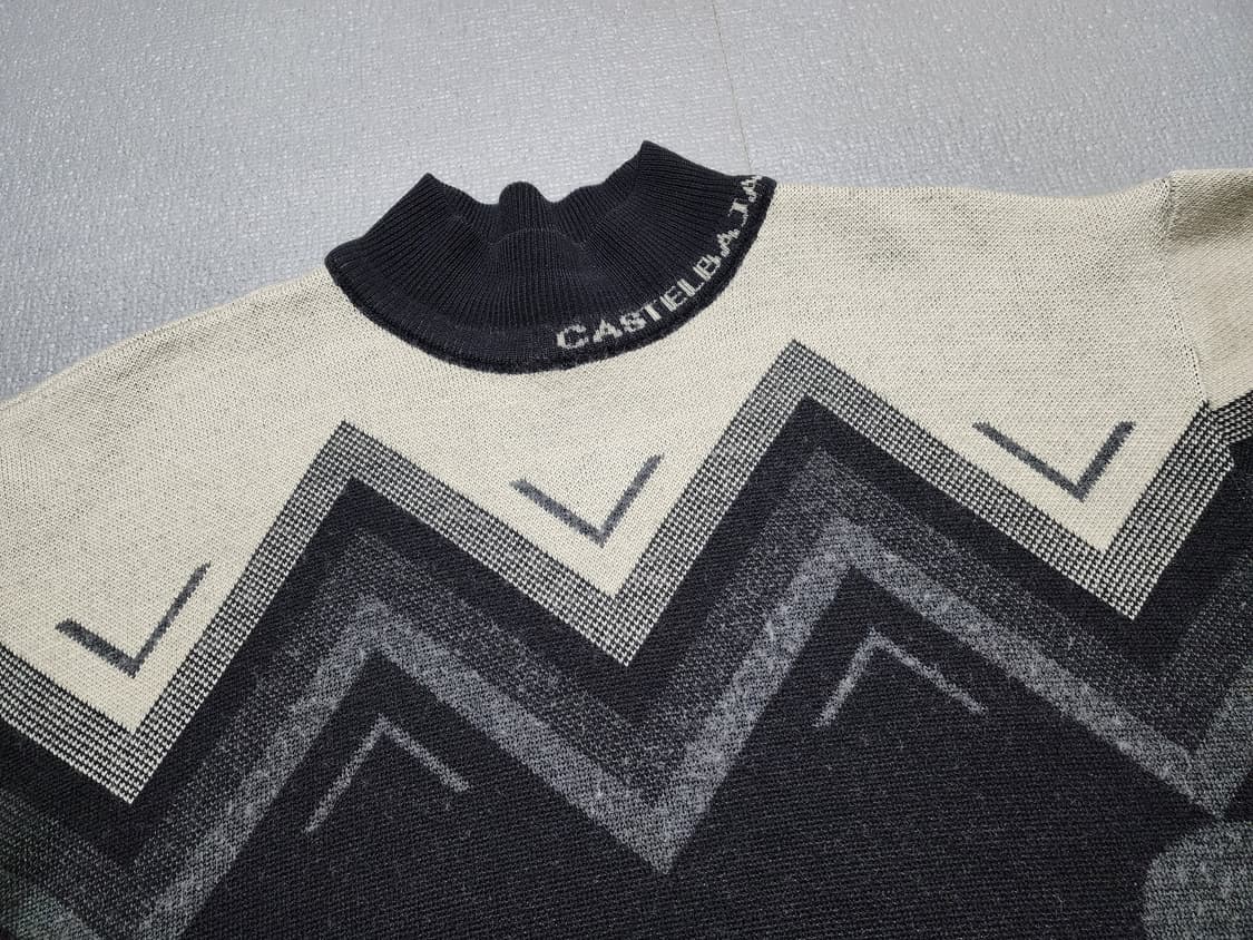 카스텔바쟉 미키마우스 패턴 니트 상품이미지2