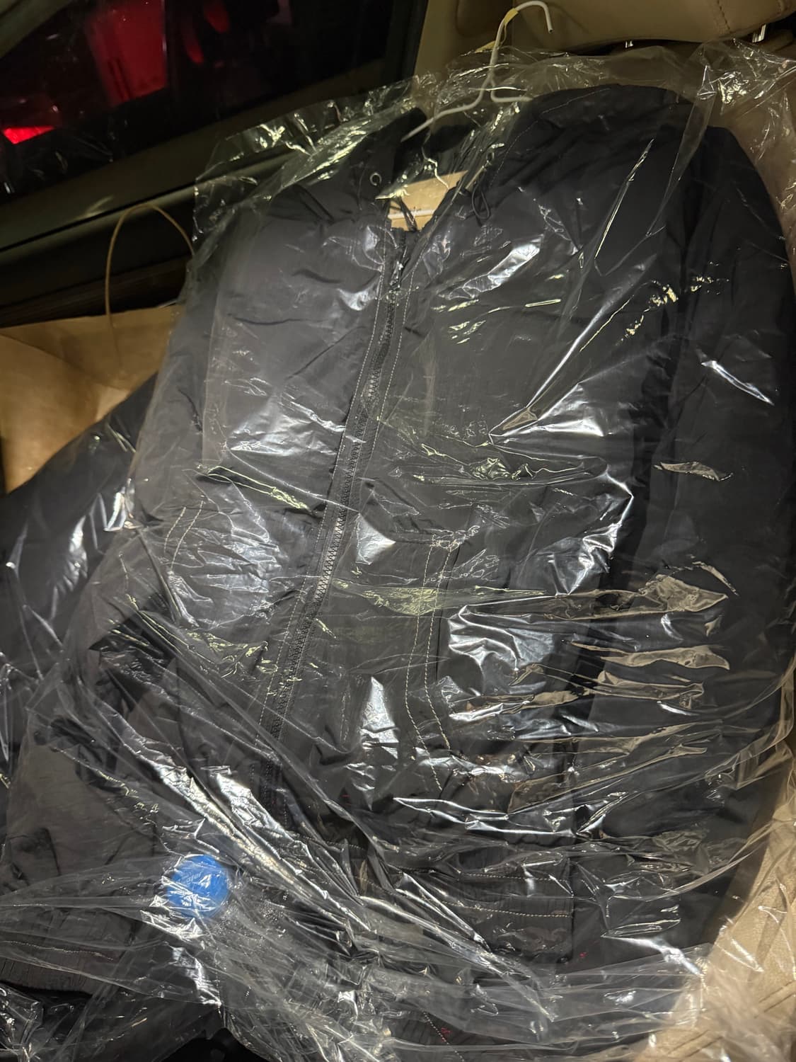 마뗑킴 크롭 후드 다운 자켓 블랙 상품이미지6