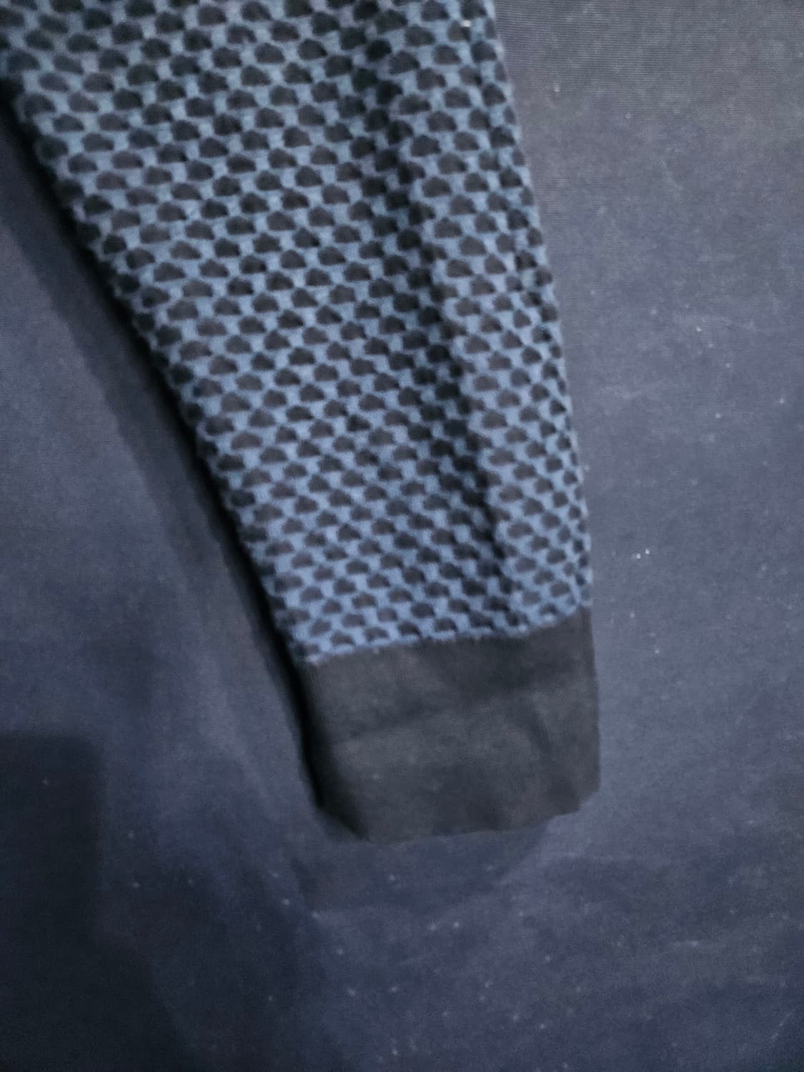 아르마니 익스체인지 문양 남성 100 니트 상품이미지5