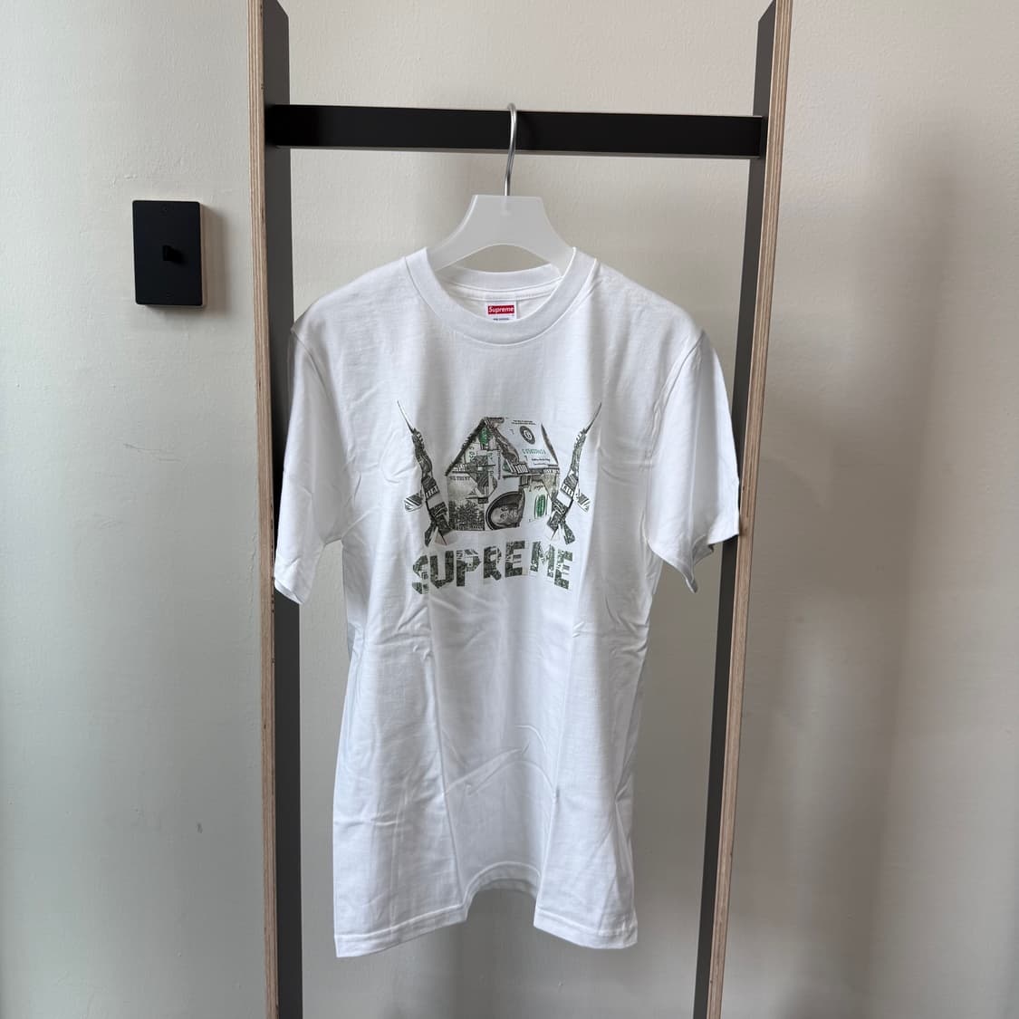 슈프림 로고 오리가미 반팔 티셔츠 2컬러 상품이미지2