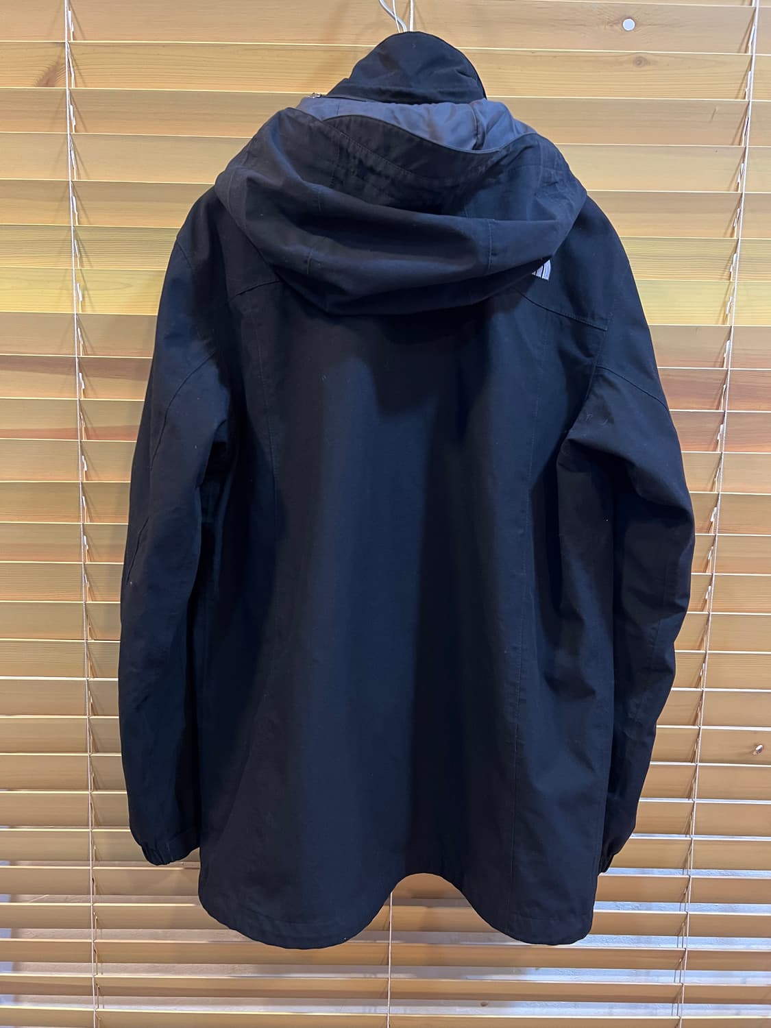 노스페이스 남성 블랙 하이벤트자켓 후드집업점퍼  상품이미지3