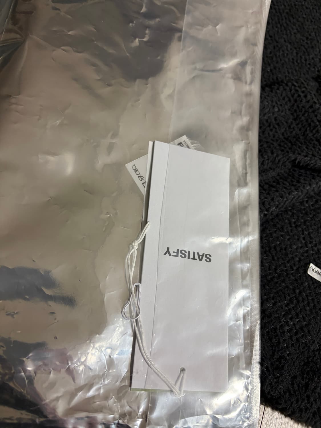 [S] 새티스파이 퍼즈플리스 AD 롱 티 후리스 팬텀 블랙 satisfy 상품이미지2