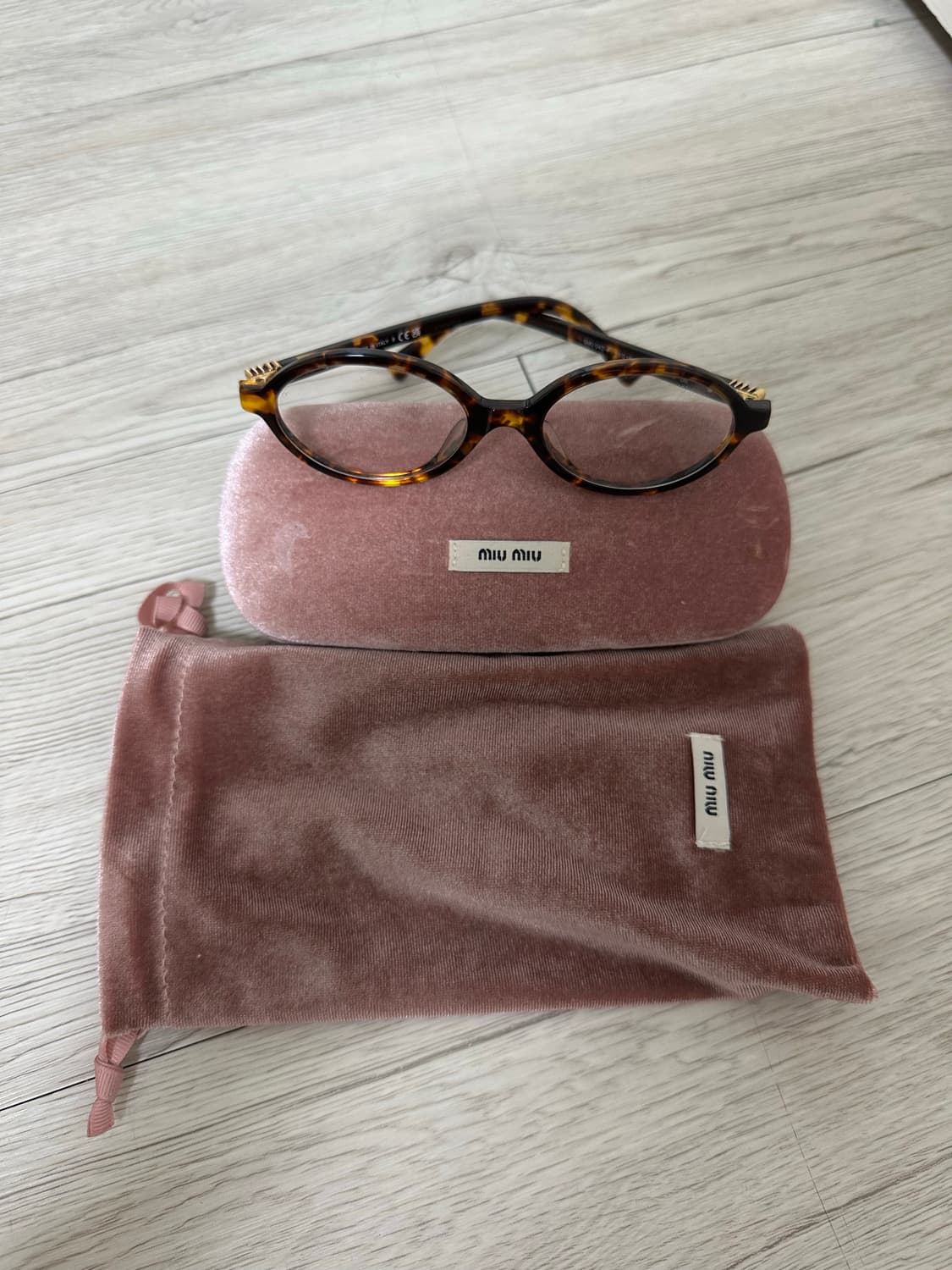 미우미우 안경 상품이미지2