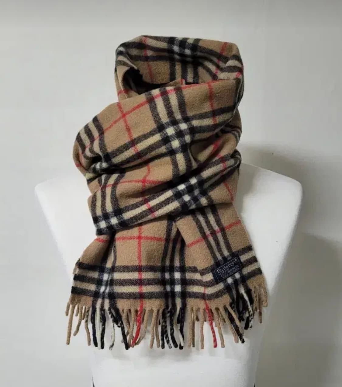 버버리 머플러 상품이미지1