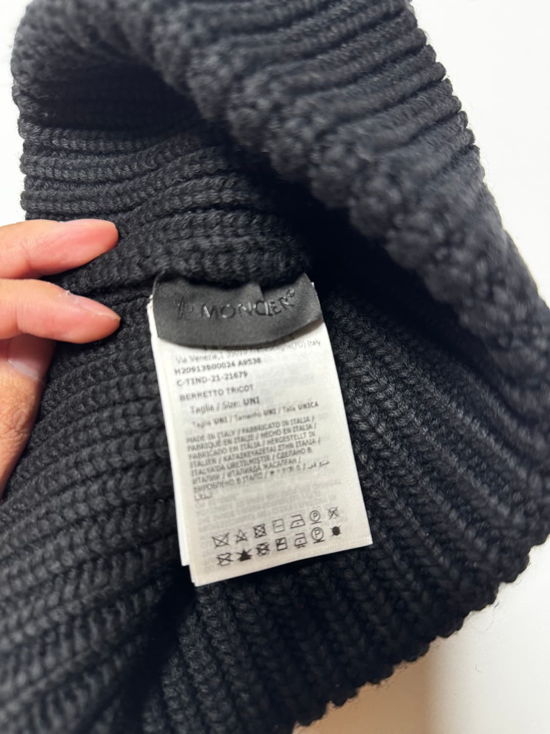 몽클레어 울 비니 상품이미지3