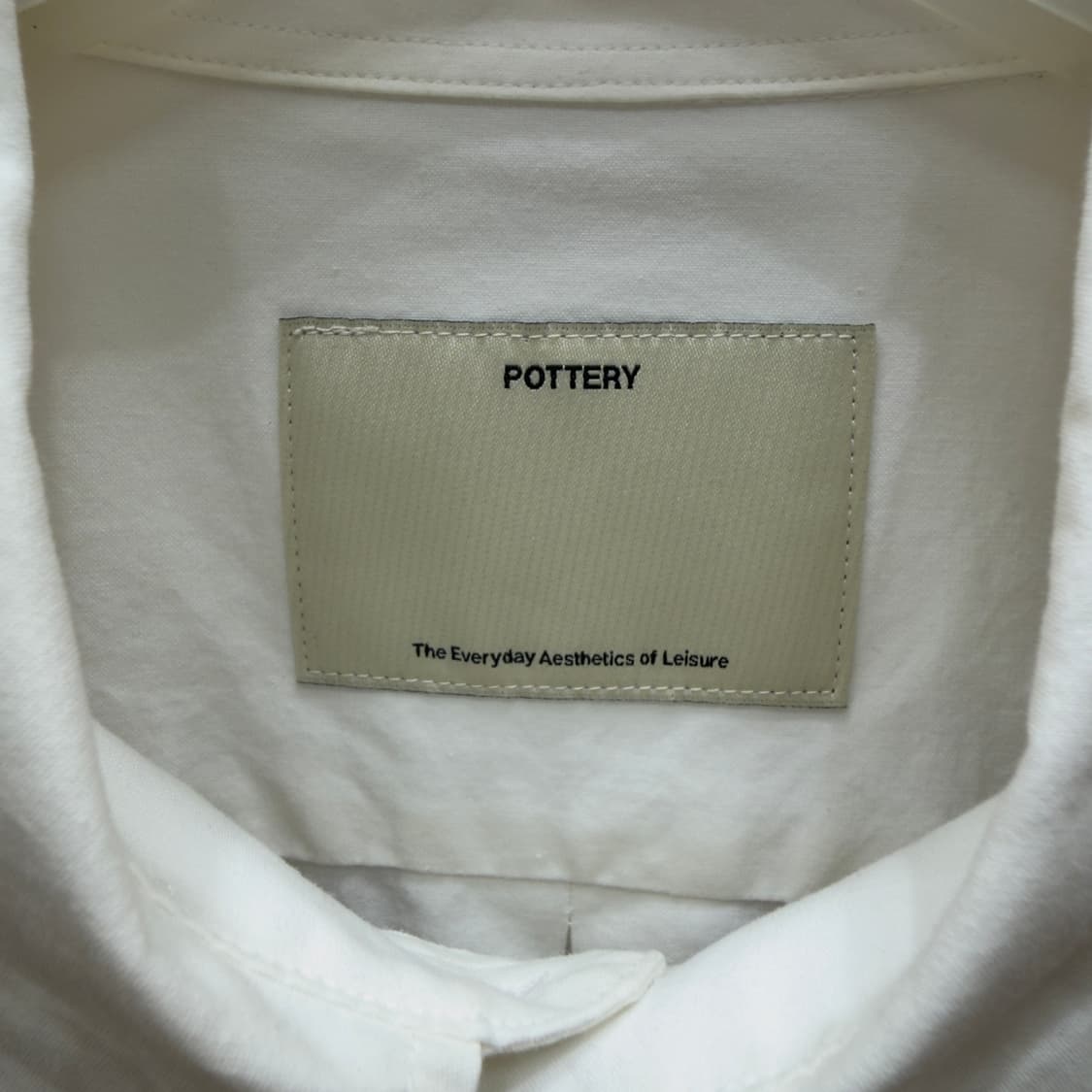 포터리 컴포트 화이트 셔츠 4 상품이미지2