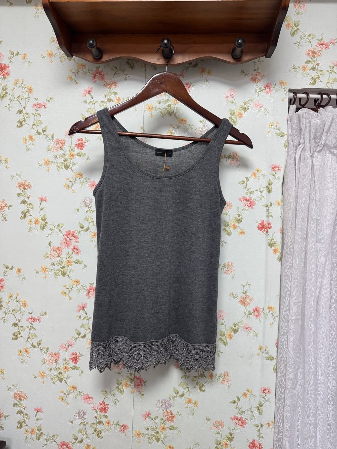 그레이 레이어드 슬리브리스 상품이미지1