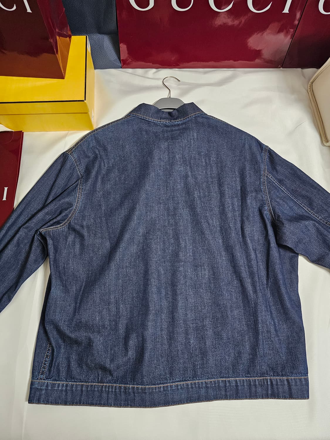 (새상품)프라다신형데님자켓팝니다 상품이미지4