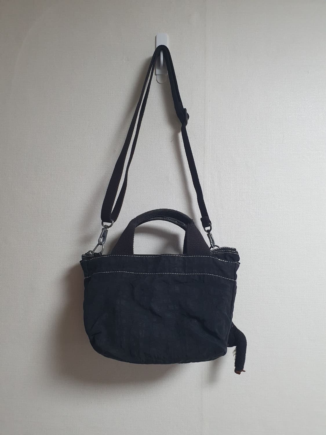 🖤 키플링 Art M 블랙 2way 크로스백 상품이미지2