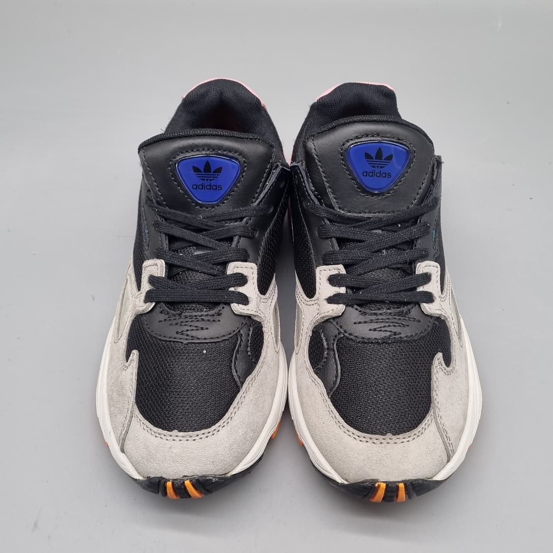 아디다스 팔콘 회핑 여성운동화230 상품이미지2