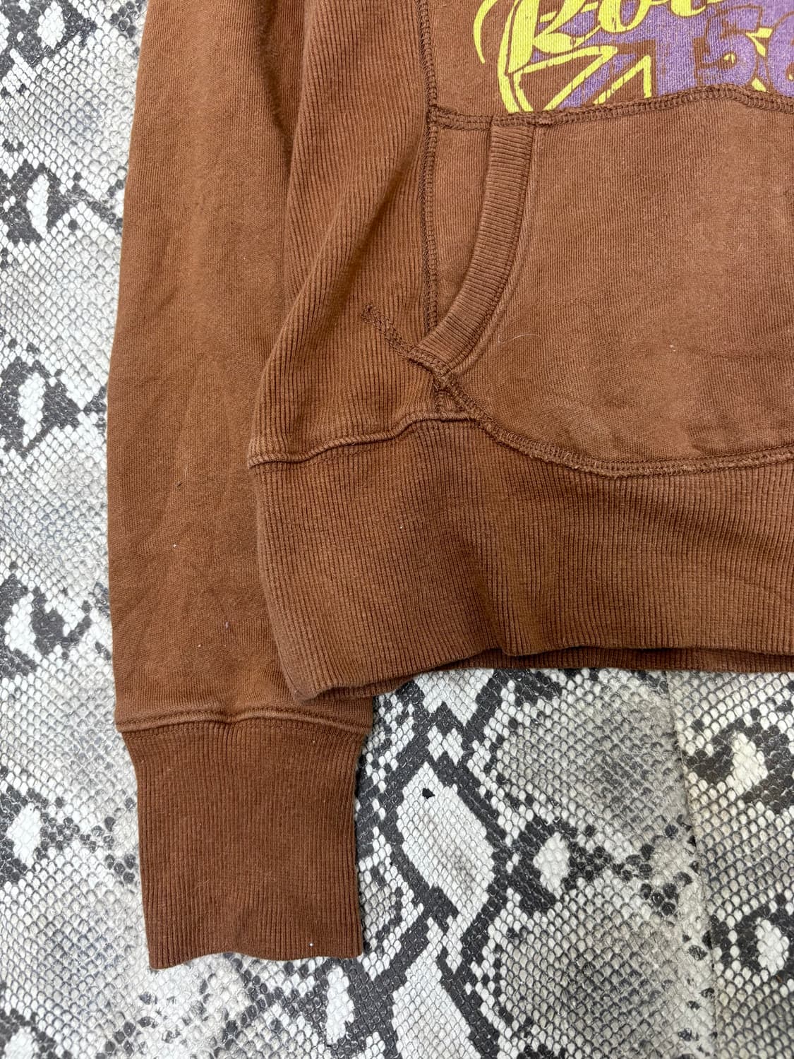 “Vintage” Y2K Mood Brown Slim Crop Hoode 상품이미지4