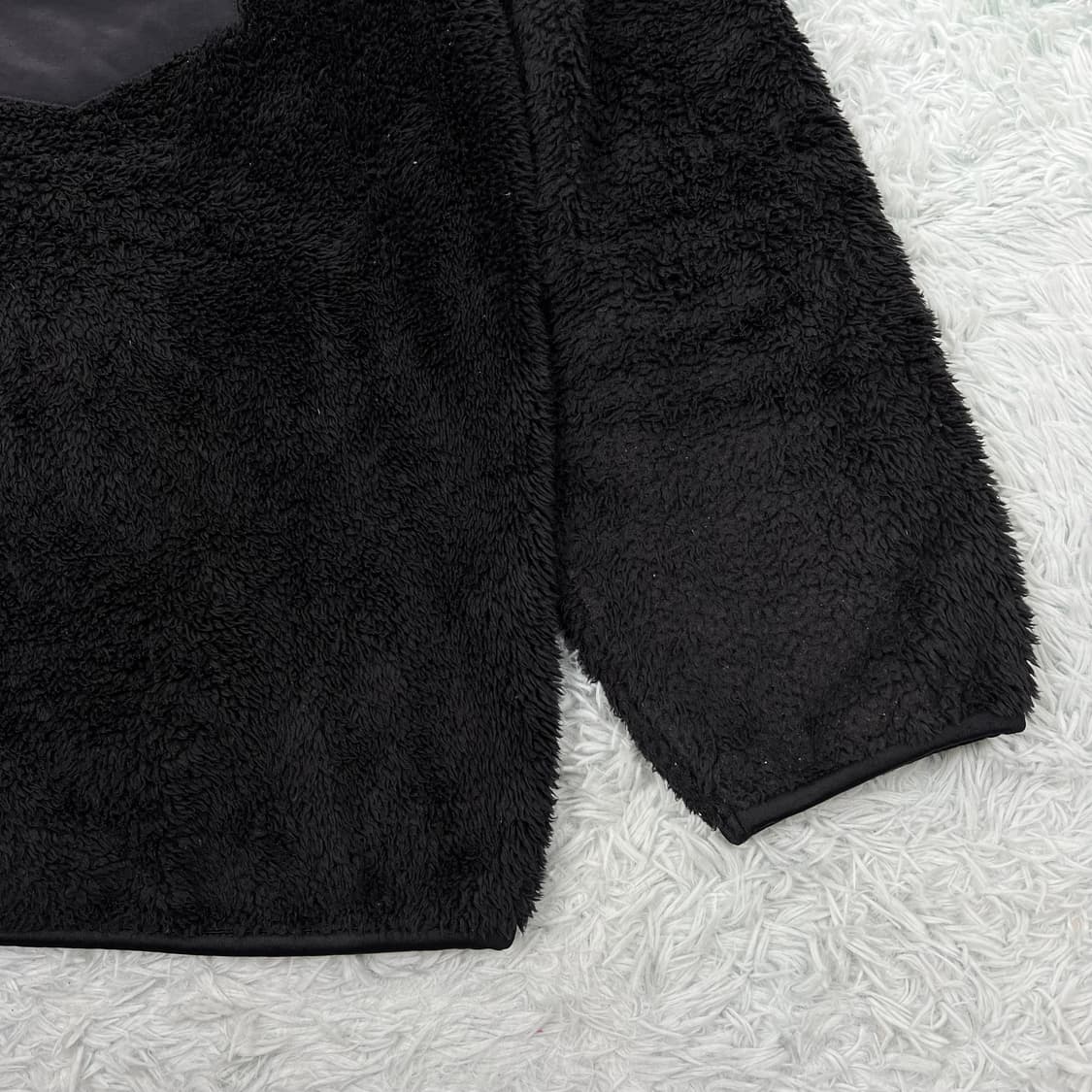 유니클로 x 엔지니어드가먼츠 플리스 맨투맨i 상품이미지6