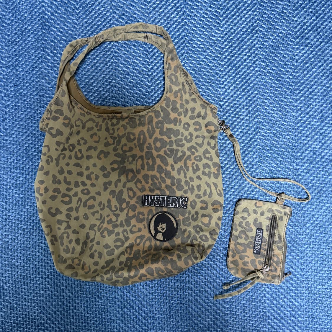 히스테릭 글래머 파우치 토트백 상품이미지1