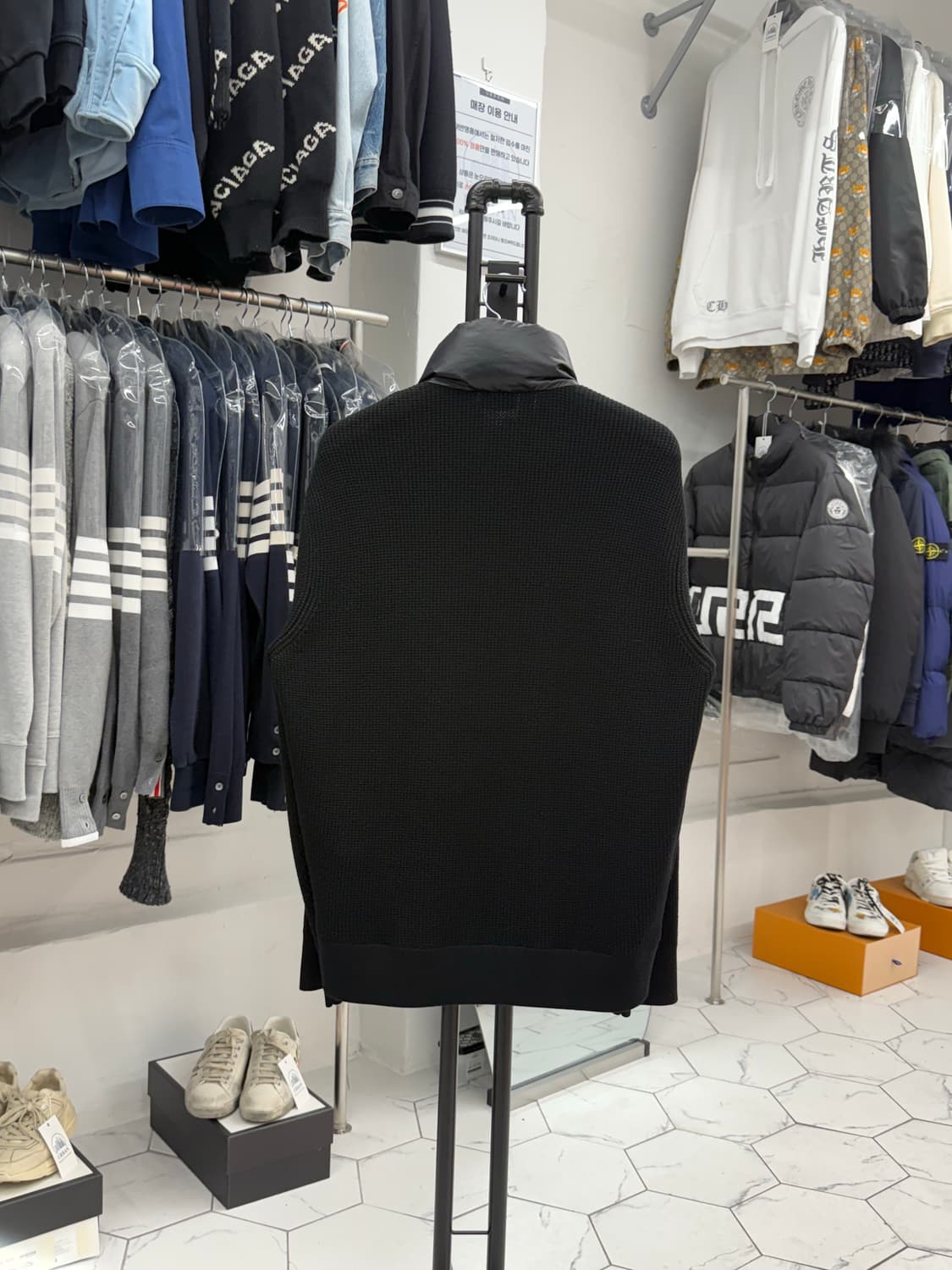 [XL] 몽클레어 유광 니트패딩 상품이미지2