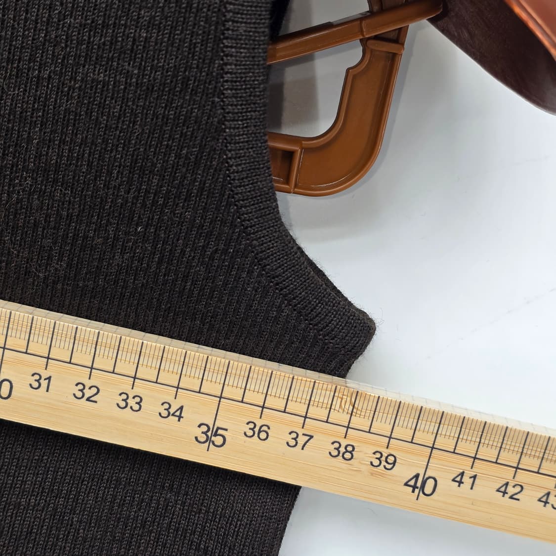 울100 터틀넥 슬리브리스 니트 레이어드 상품이미지6