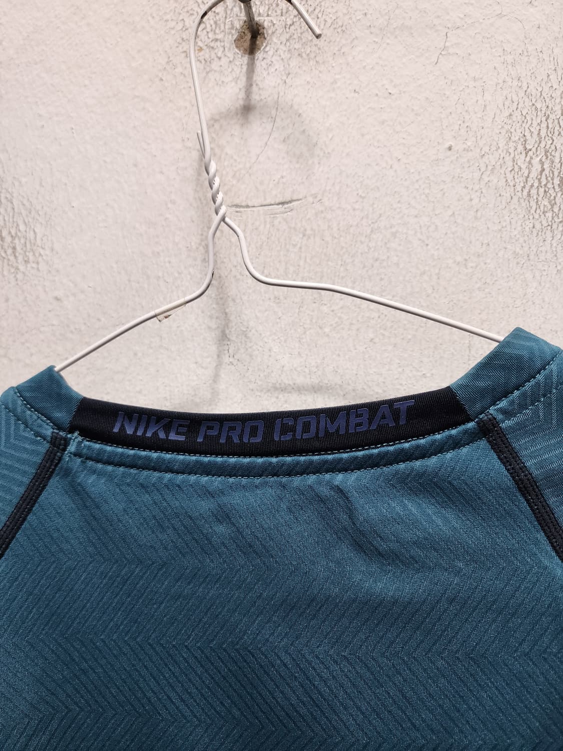 나이키 프로컴뱃 기능성 긴팔티 상품이미지3