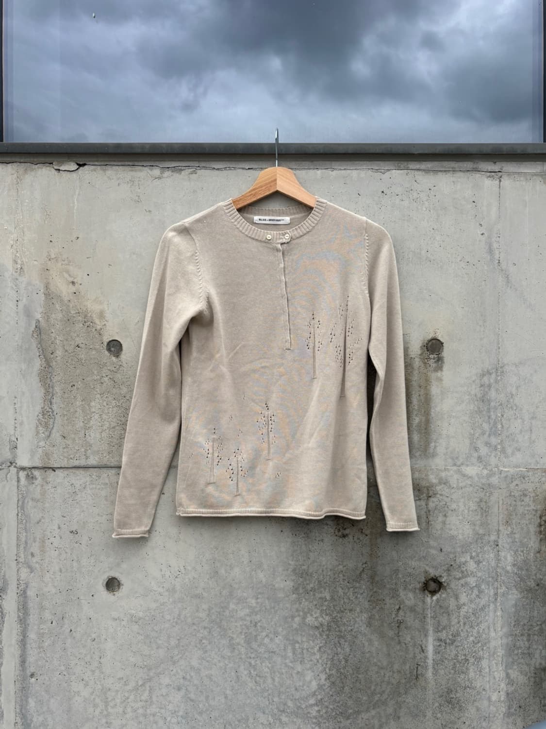 Beige Punching Knit 상품이미지5