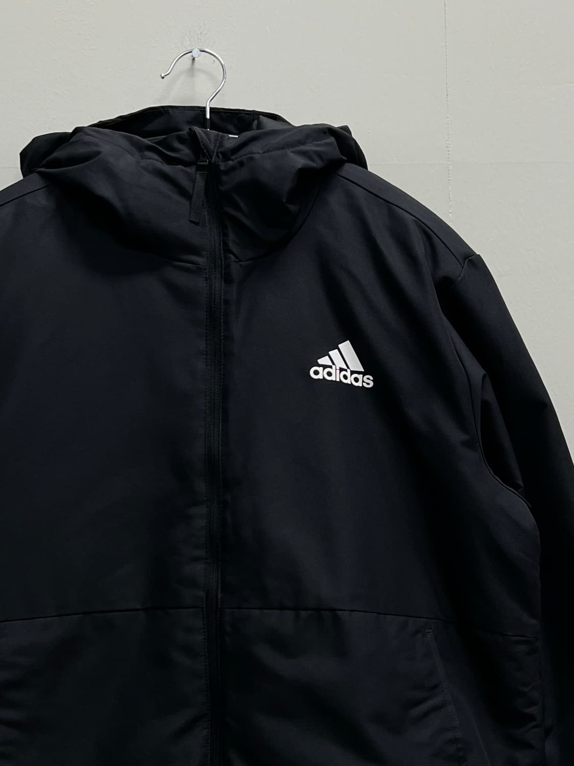 아디다스 인서레이티드 바람막이 패딩 자켓 블랙  상품이미지3