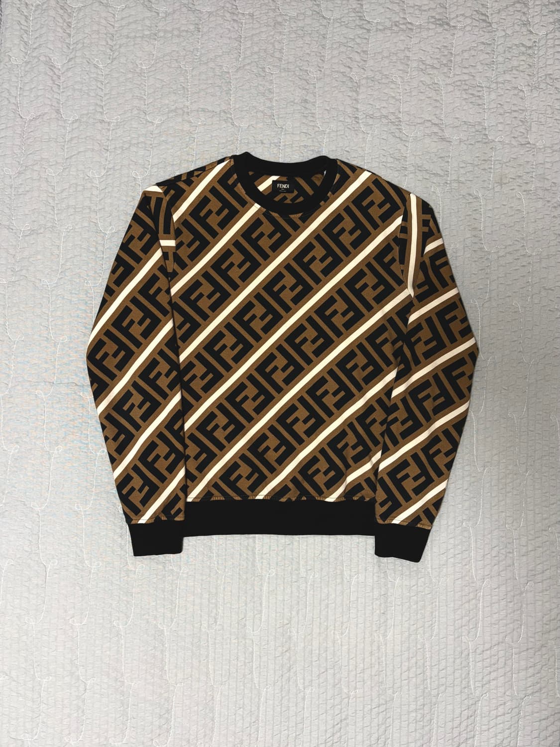 펜디 맨투맨 상품이미지2