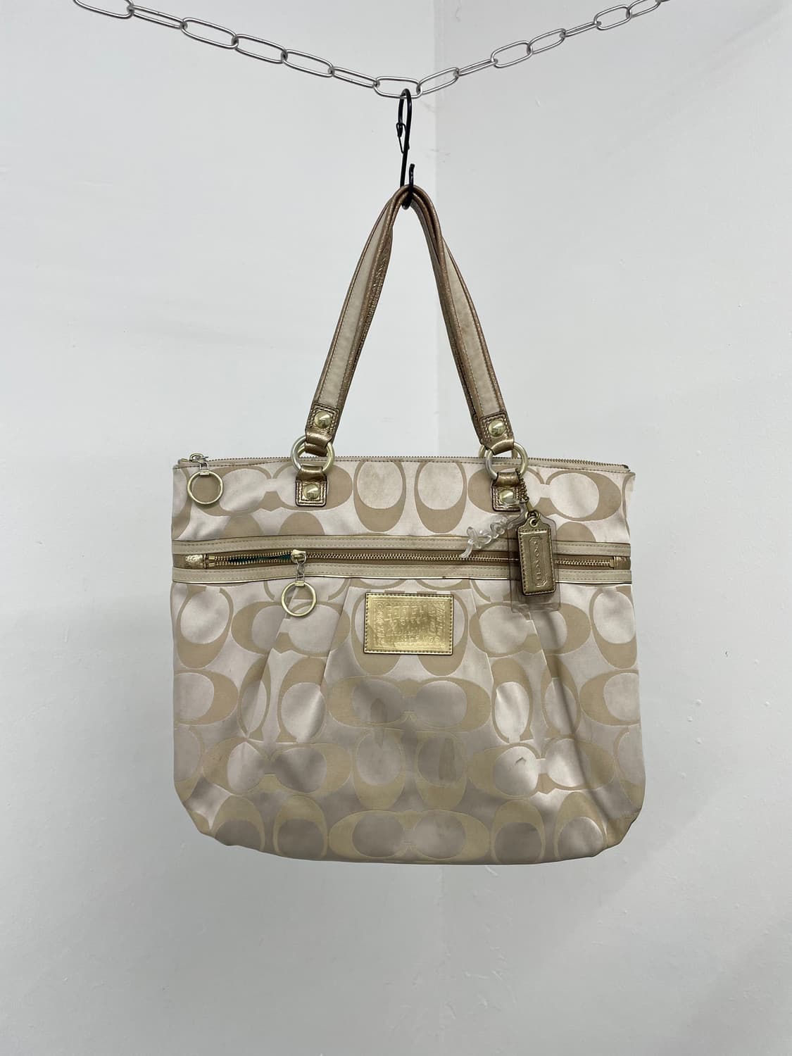 코치 시그니처 자카드 라지 숄더백 상품이미지6