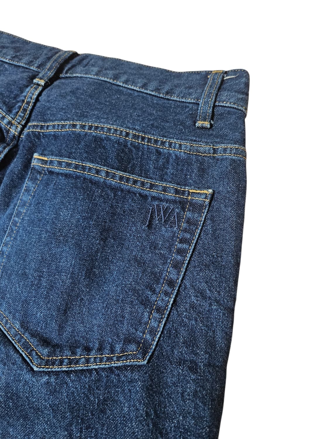 유니클로 x JW앤더슨 플레어핏 컷팅진 30 상품이미지3