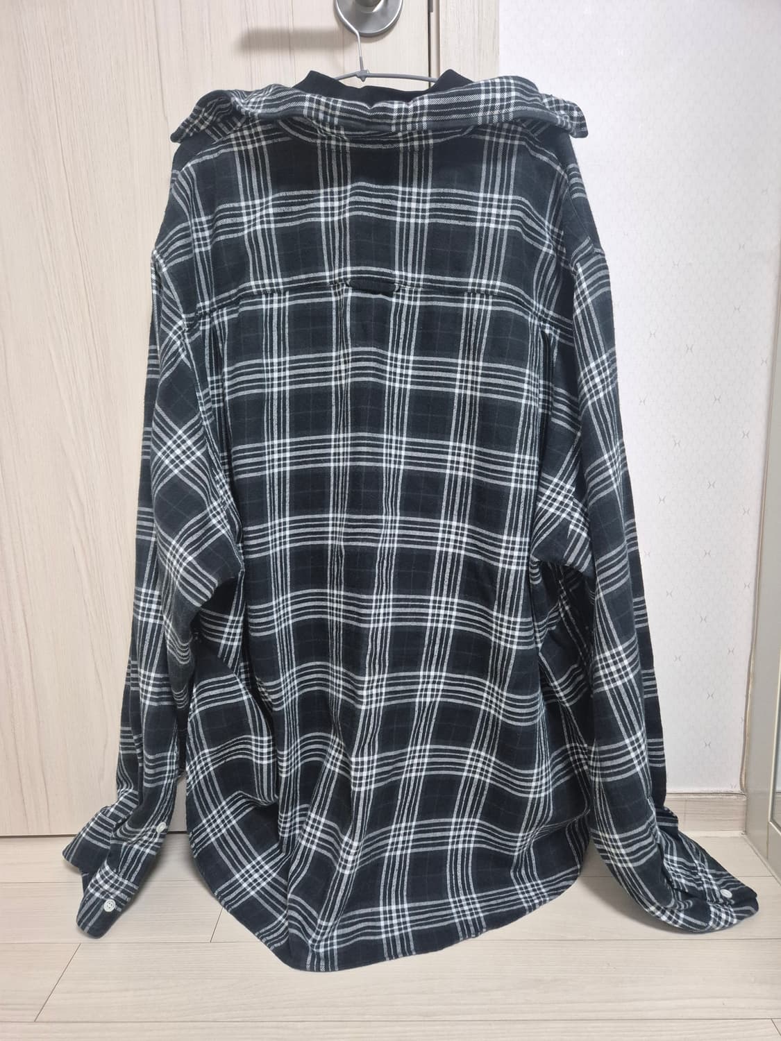 [2] 발렌시아가 트렁프뢰유 체크셔츠 상품이미지2