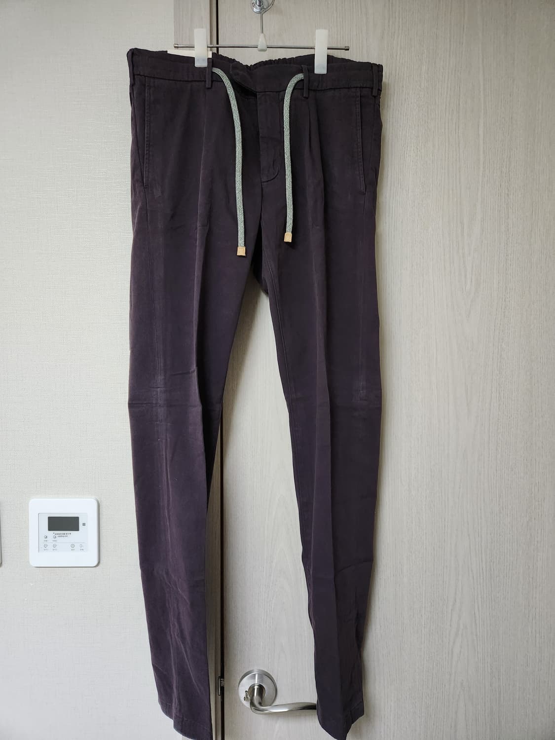 일레븐티 스트링 팬츠 상품이미지1