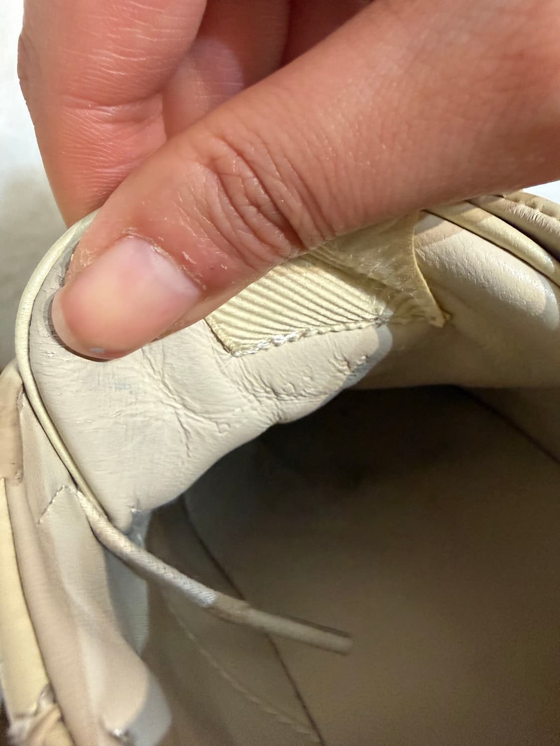 구찌 아이보리 레더 운동화 상품이미지5