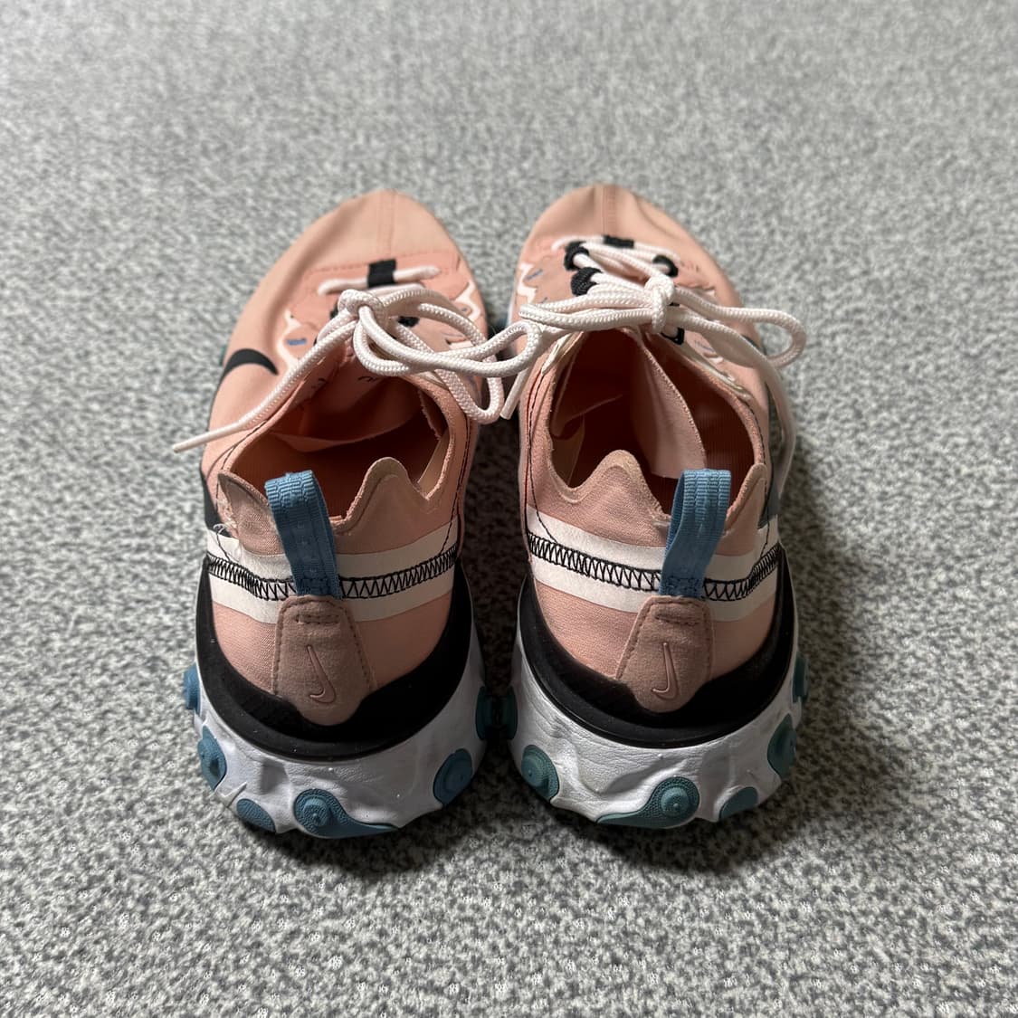 [정가 16만원] 나이키 엘리먼트55 스니커즈 250 상품이미지4