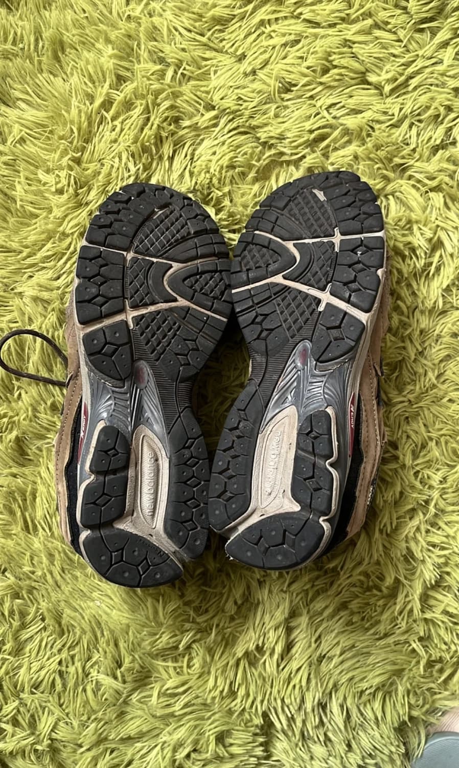 뉴발란스 2002R 프로텍션팩 다크모스 상품이미지3