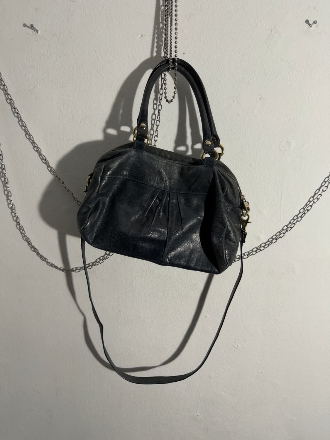 vtg 발렌티노 워시드 레더 리본 토트백 상품이미지2